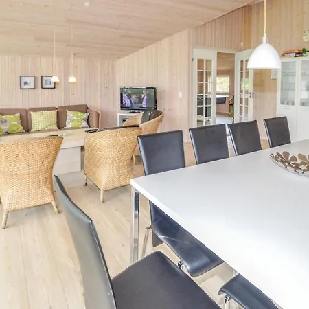 Casa vacanze Four-bedroom Holiday In *