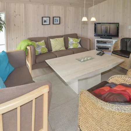Casa vacanze Four-bedroom Holiday In *