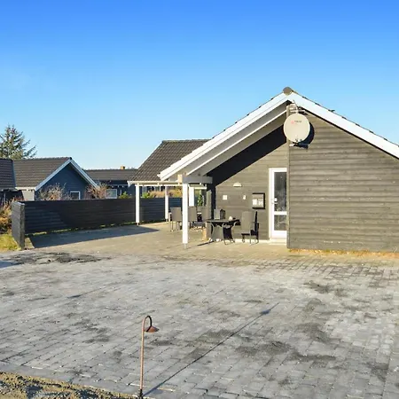 Four-bedroom Holiday In *